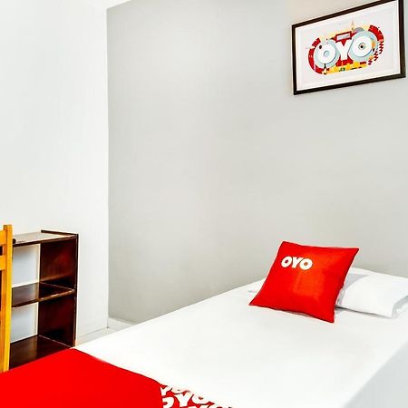Oyo Hotel Lisboa, São José dos Campos Dış mekan fotoğraf