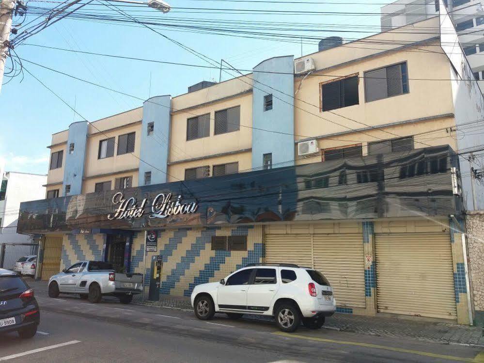 Oyo Hotel Lisboa, São José dos Campos Dış mekan fotoğraf