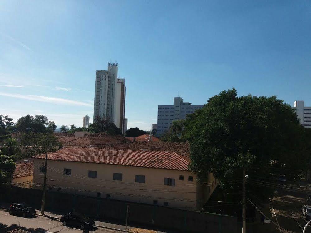 Oyo Hotel Lisboa, São José dos Campos Dış mekan fotoğraf