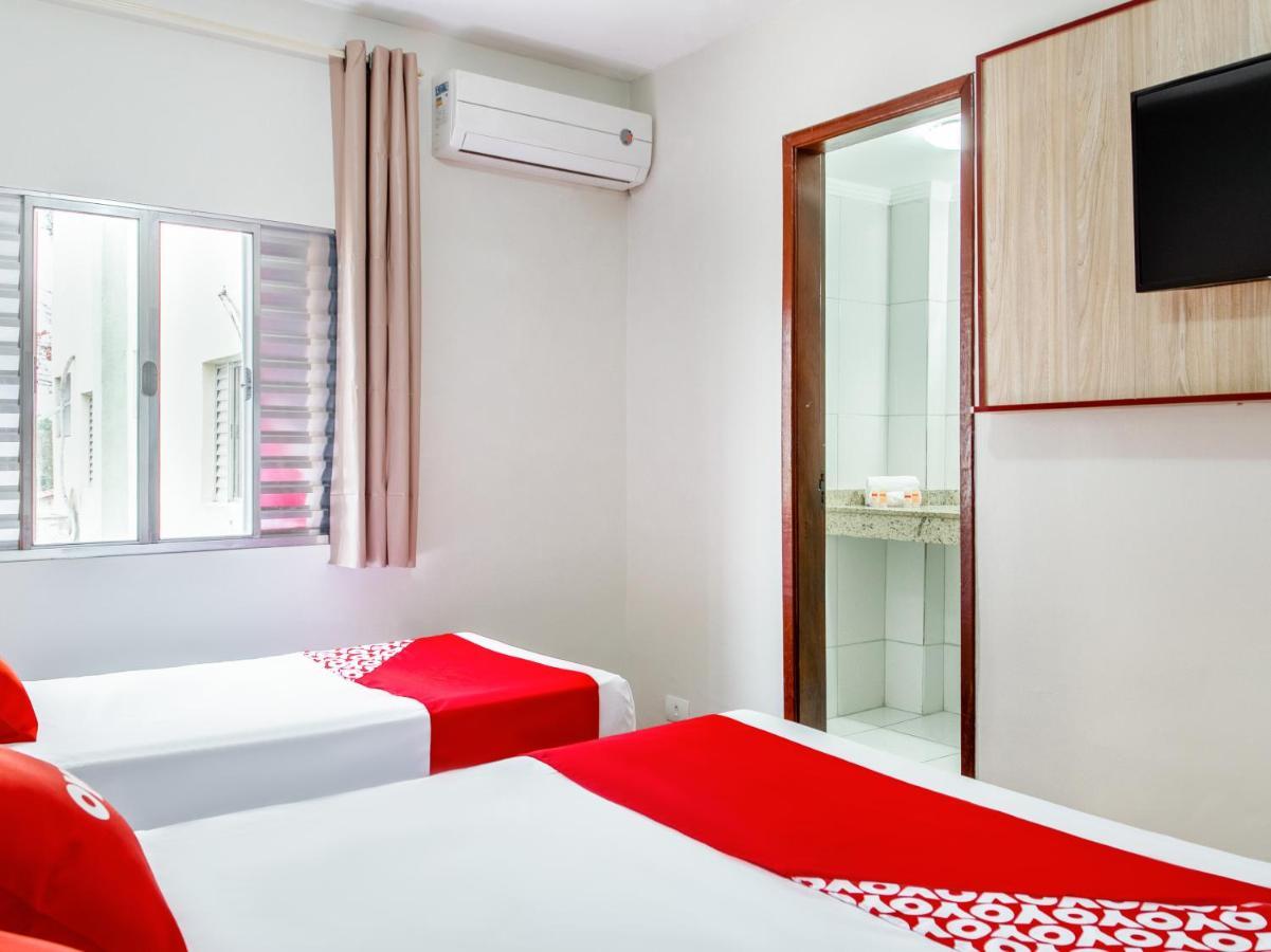 Oyo Hotel Lisboa, São José dos Campos Dış mekan fotoğraf